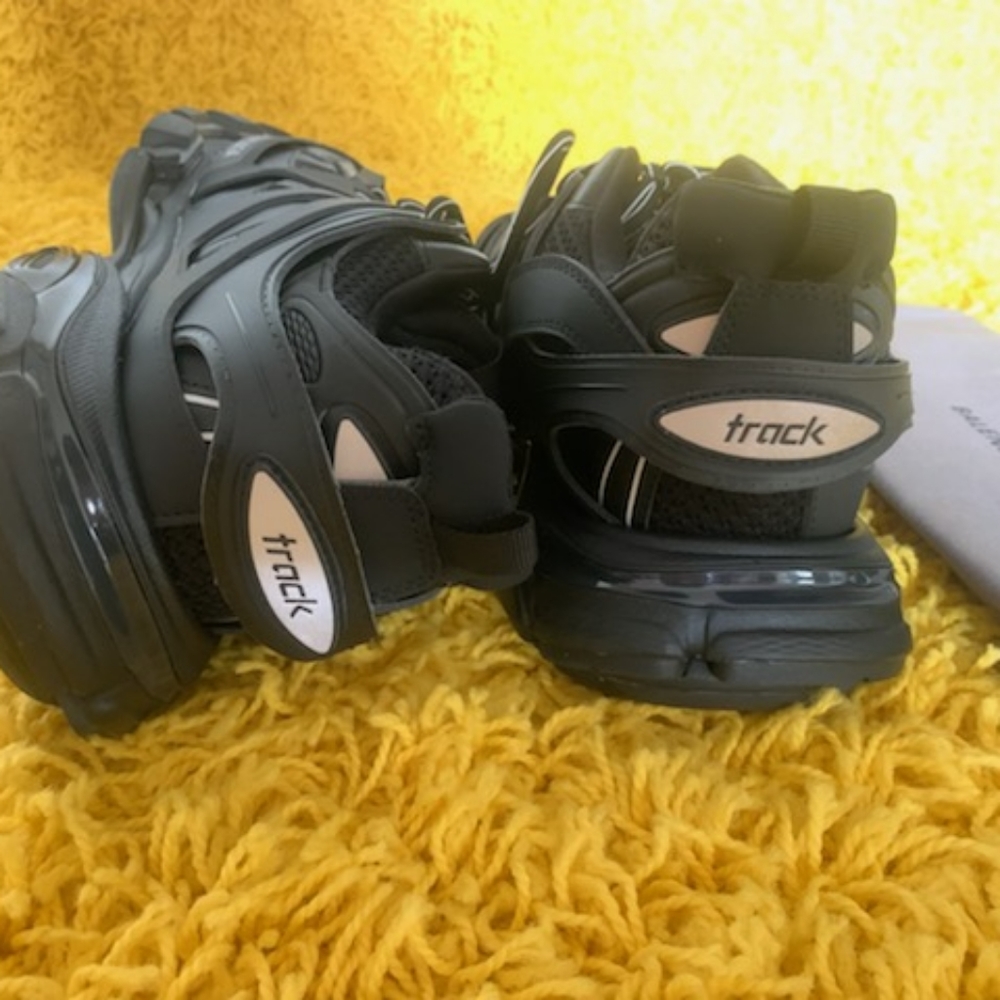Balenciaga track black sz 10.5